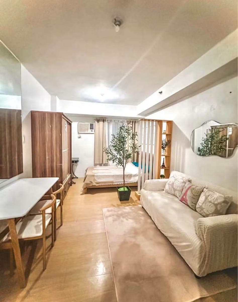 🏢 CONDO FOR RENT – MPLACE CONDOMINIUM - photo 1