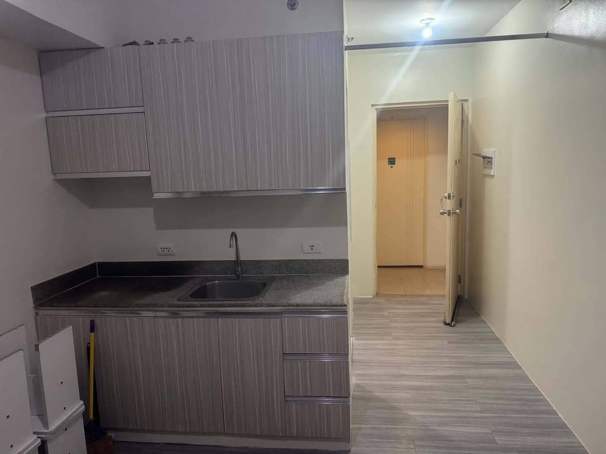 Ready to move in - photo 1
