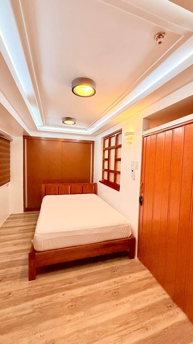 2 Floors Condo Unit for Rent Mother Ignacia QC - photo 1