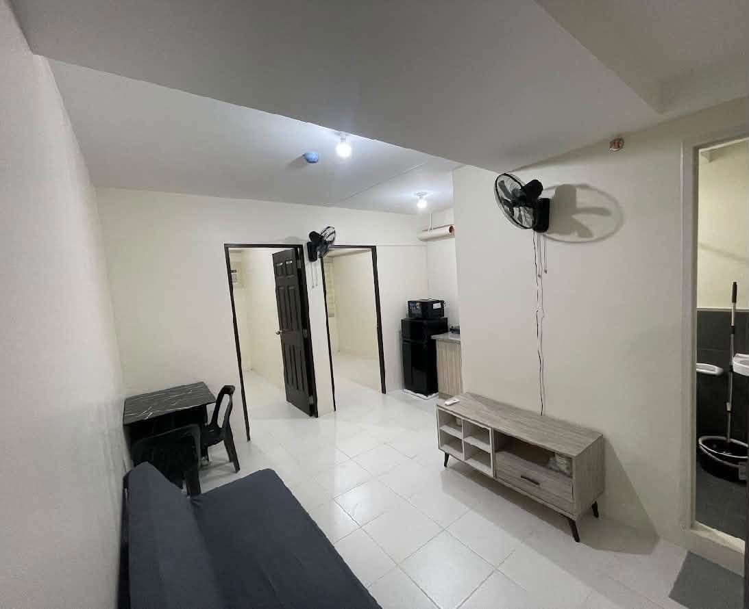 🏡 FOR RENT - photo 1