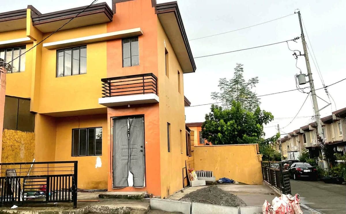 House for rent located at Camella Vera Bignay Valenzuela - photo 1