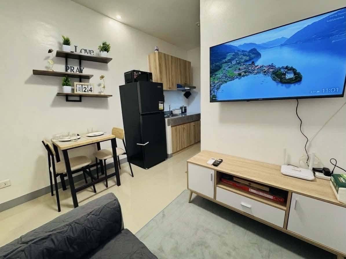 🏠 CONDO UNIT FOR RENT — ₱20,000/MONTH - photo 1