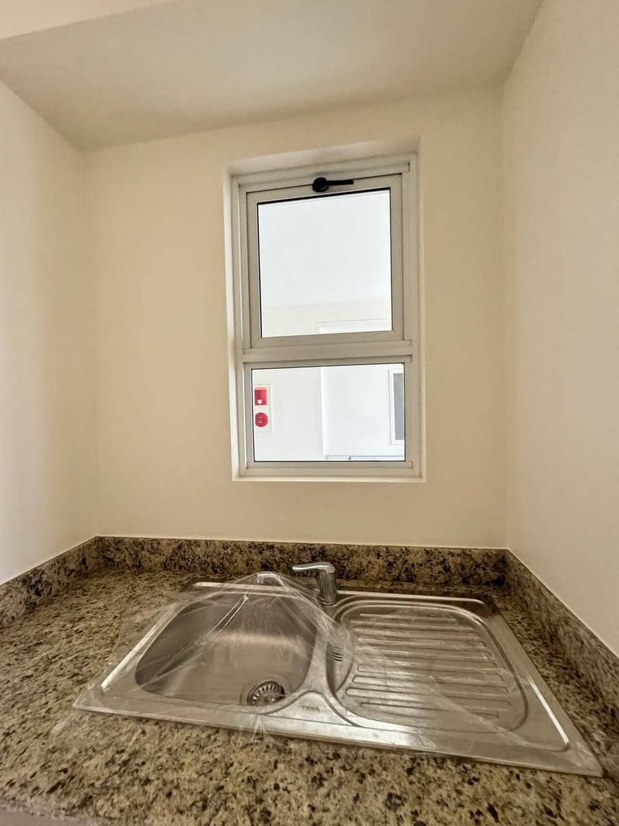 3-Bedroom corner unit 84.50sqm For Rent or For Sale | The Crestmont – Panay Avenue, Quezon City - photo 1
