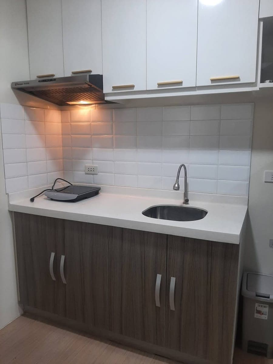 CONDO FOR RENT - photo 1