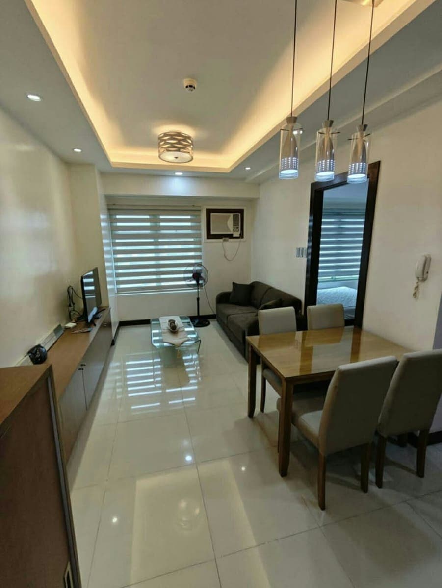 🏢 FOR RENT / FOR LEASE 🏢 - photo 1