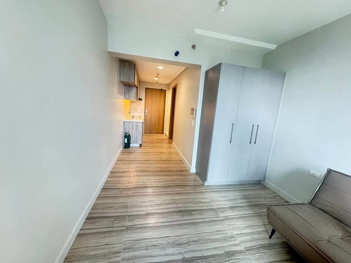 Condo near Ortigas /CCF/ Studio at Maple Verdant tower / Rush For Lease!!! - photo 1