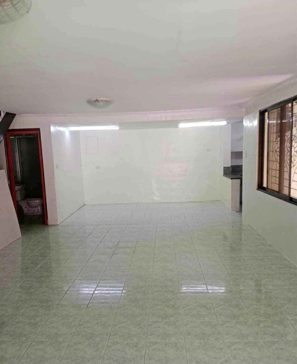 🏠 House For Rent ‼️ - photo 1