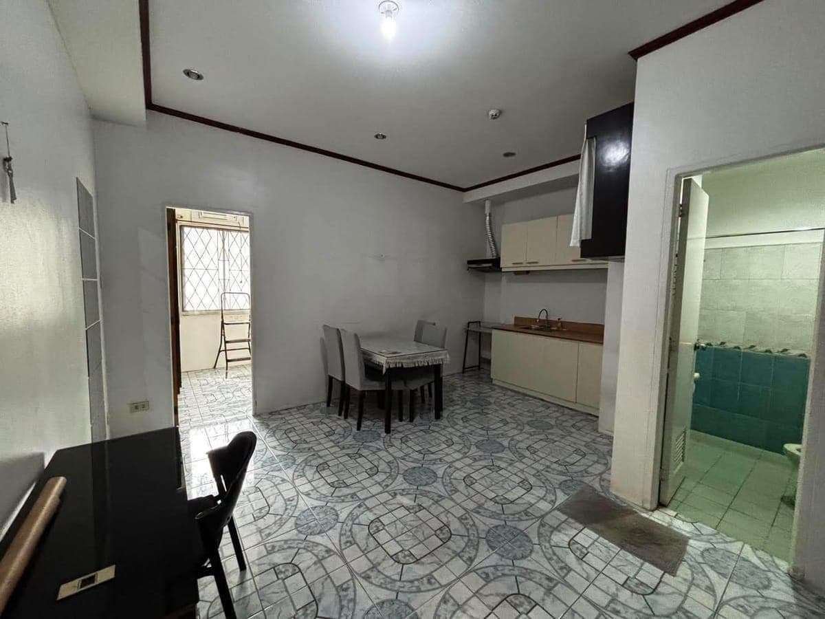 1 Bedroom For Lease - photo 1