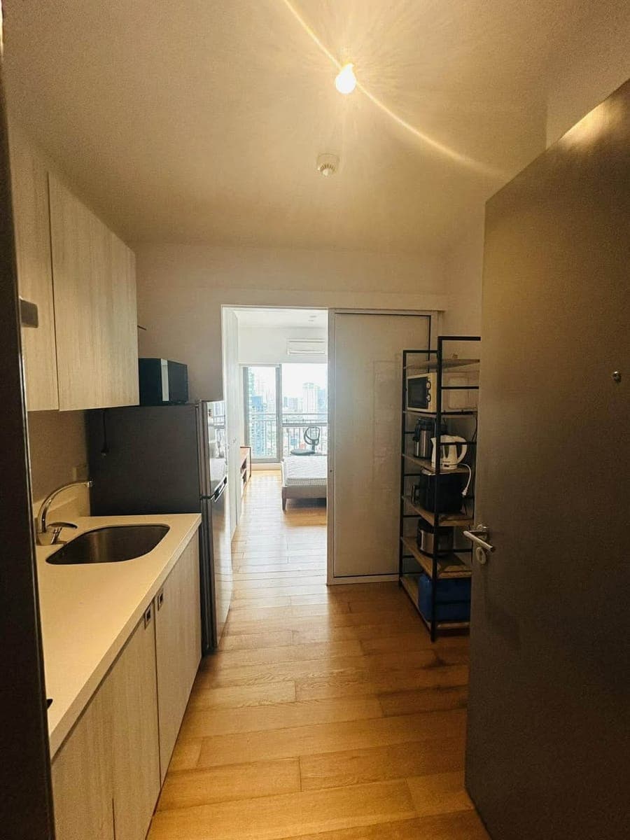 📍 CONDO UNIT FOR LEASE - photo 1