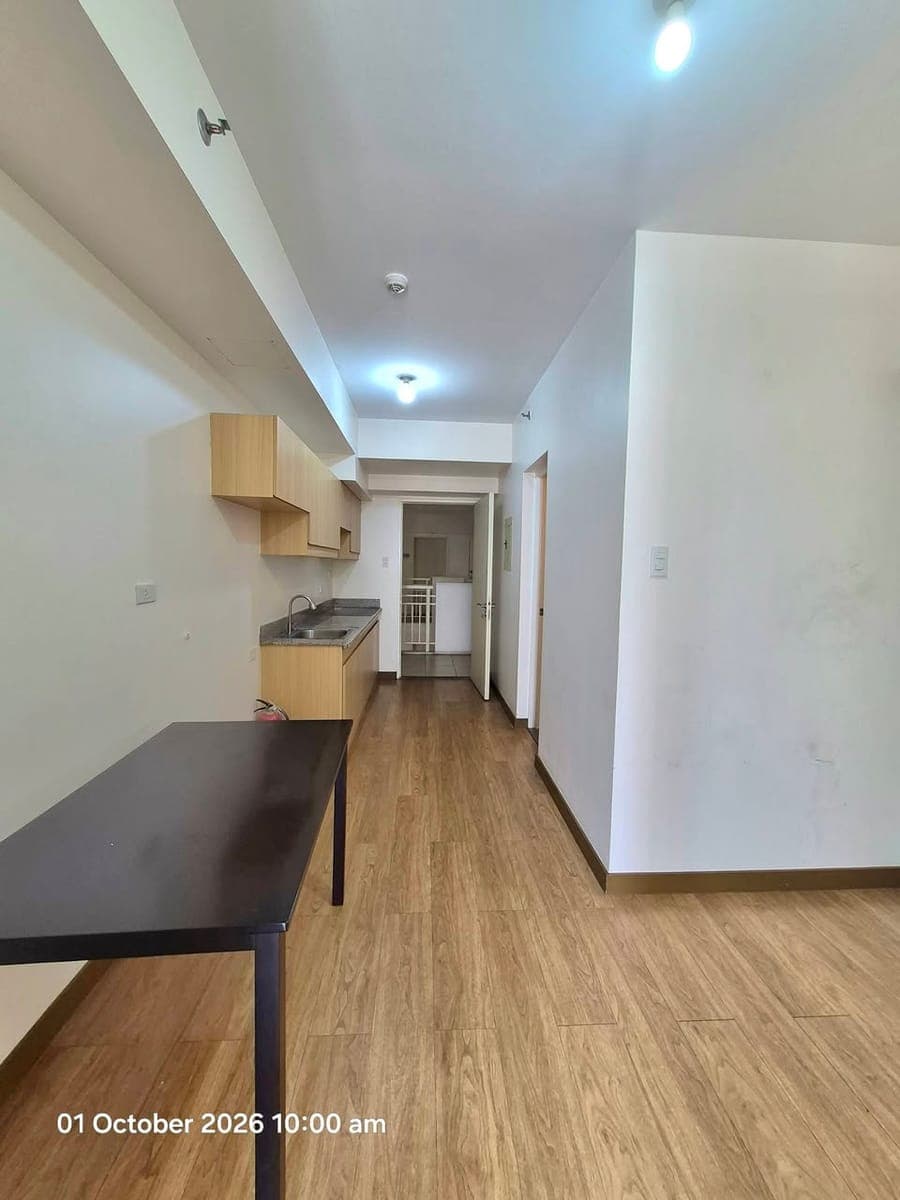 🏡 DMCI CONDO FOR RENT - photo 1