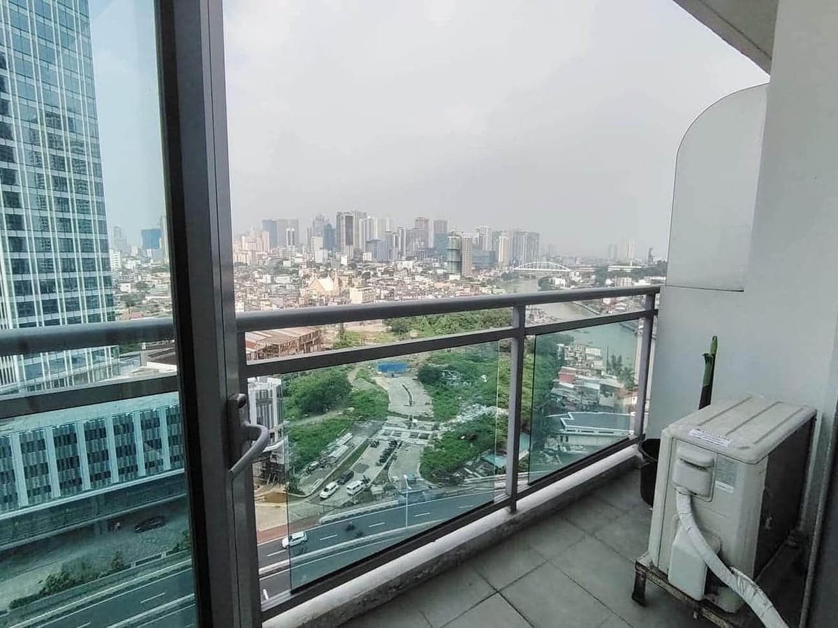 π CONDO UNIT FOR LEASE - photo 1