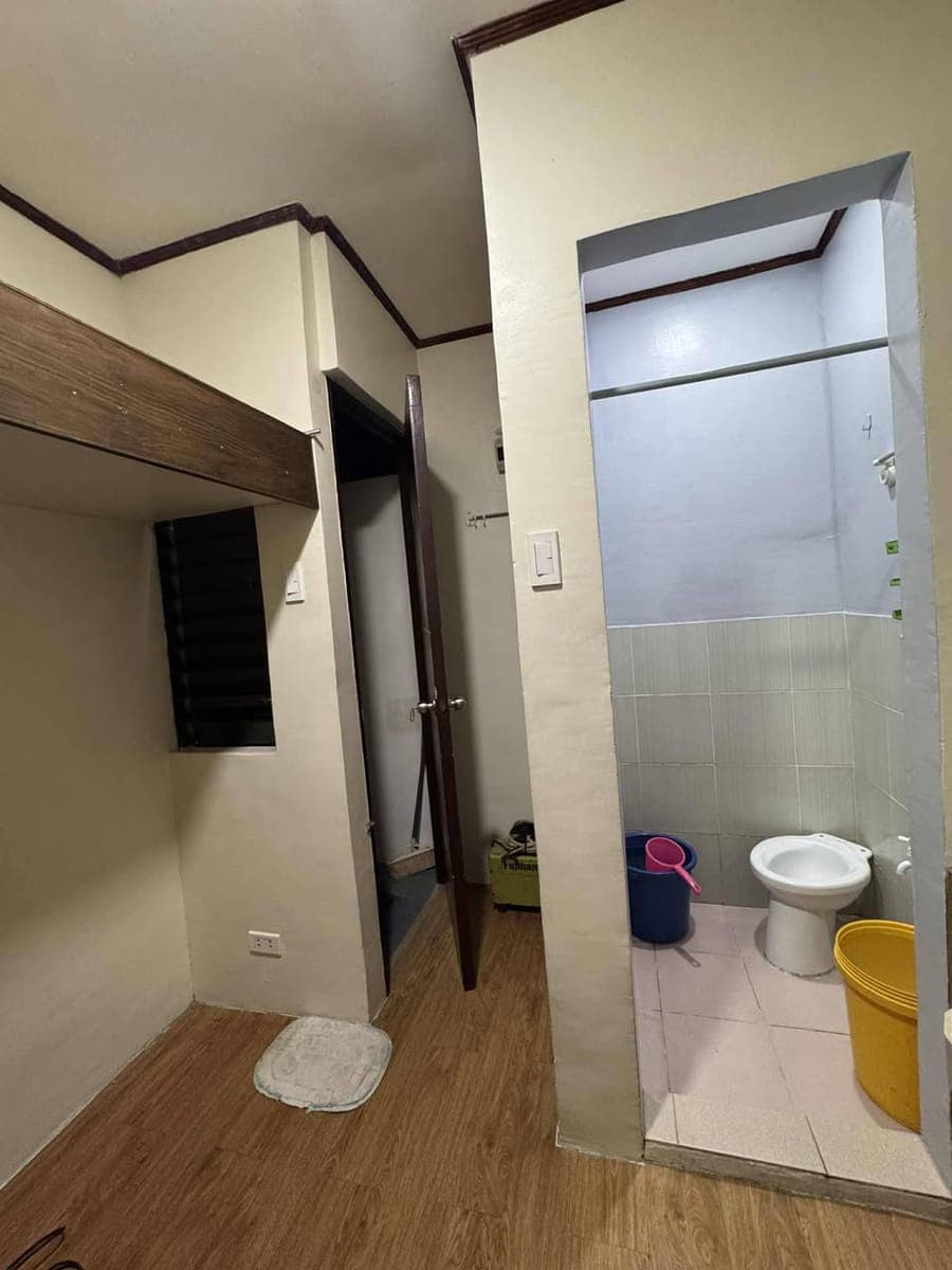 ROOM FOR RENT - photo 1