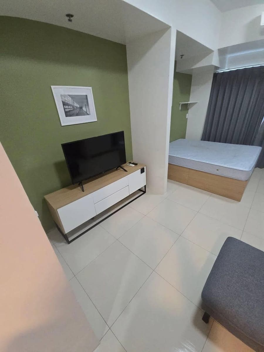 ๐ข 100 West Makati by Filinvest Condo For Rent - photo 1