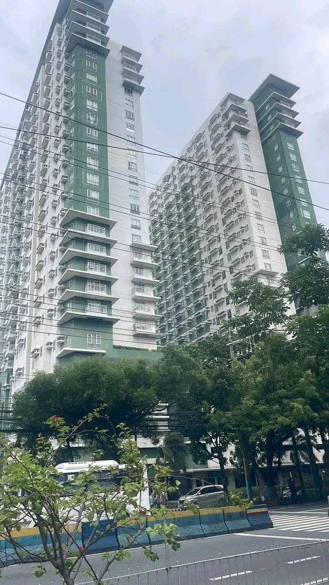 18K FOR RENT AT AVIDA TOWERS ALABANG‼️ - photo 1