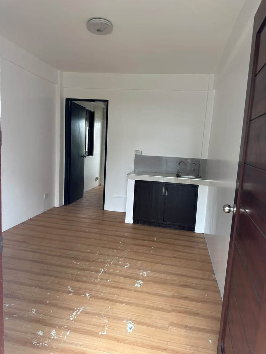 Apartment For Rent - photo 1