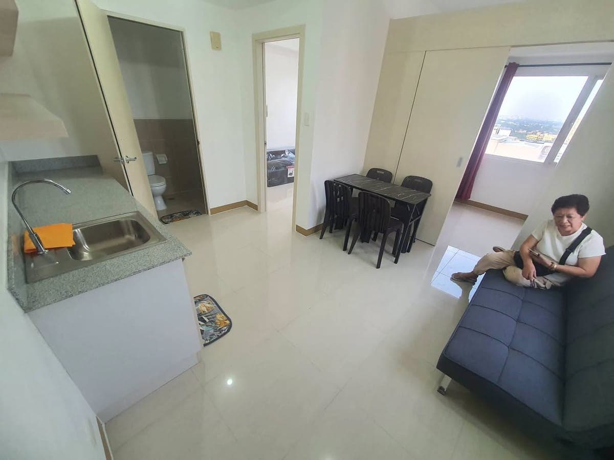 ✅️FOR RENT SEMI FURNISHED BNEW 2 BEDROOM END UNIT AT LASPIÑAS SOUTH RESIDNCES TOWER 3 37SQM FACING M... - photo 1