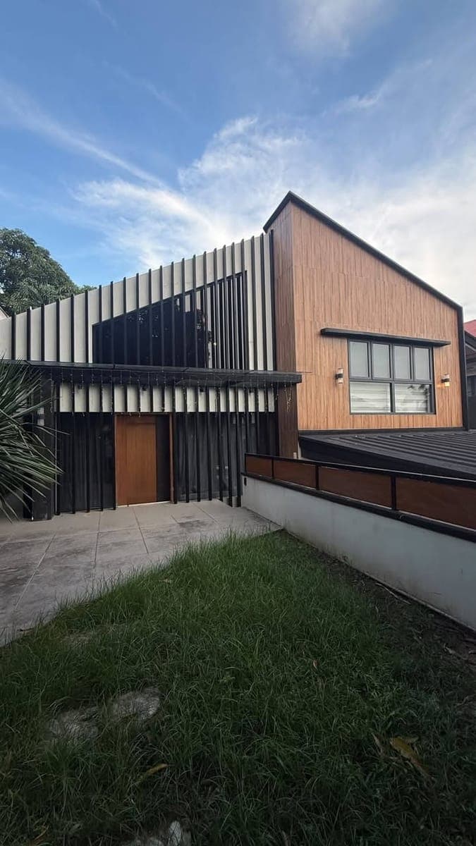 🏡 BRAND NEW HOUSE FOR LEASE – ALABANG HILLS - photo 1