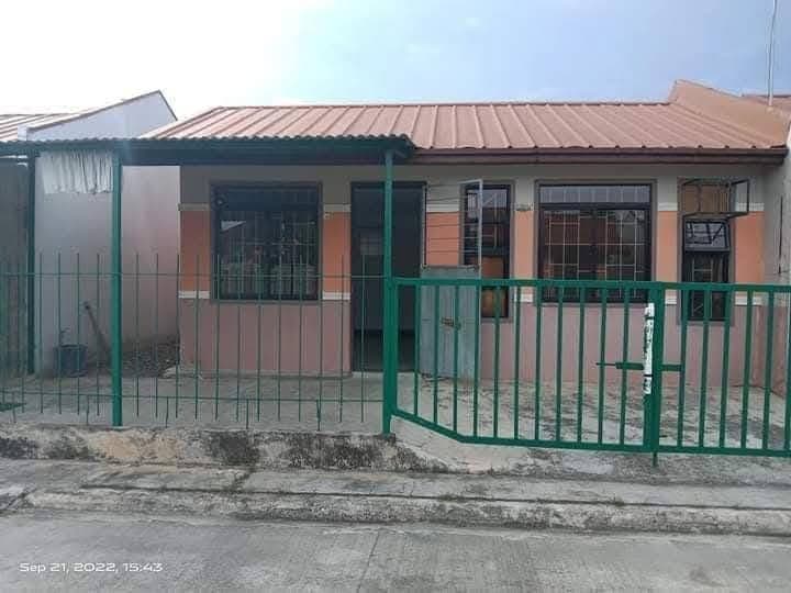 House for rent - photo 1