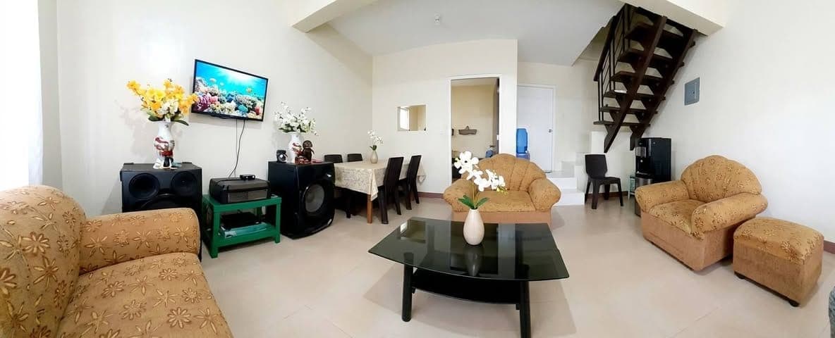 House for Rent - 2 storey w/ 2Bedrooms w/ 1T&B - photo 1