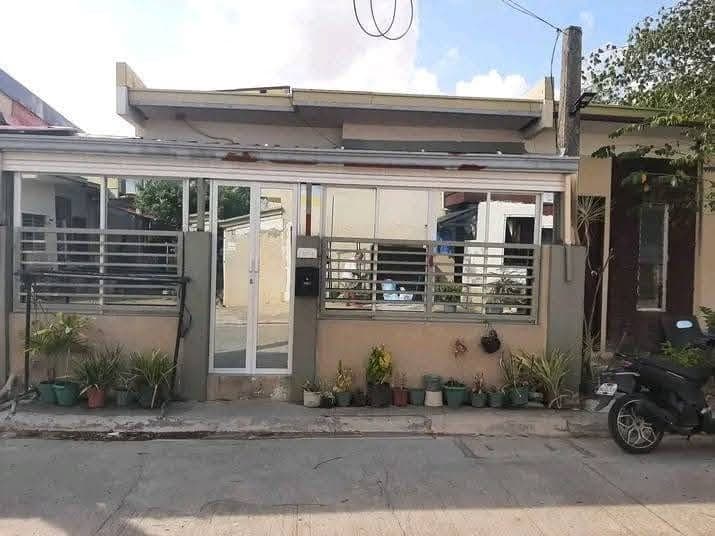 House for Rent - photo 1