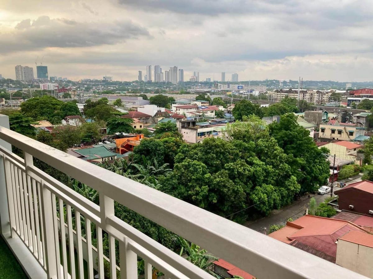 2BR FULLY FURNISHED RUSH FOR RENT NEAR SM MARIKINA AND AYALA MALLS FELIZ - photo 1