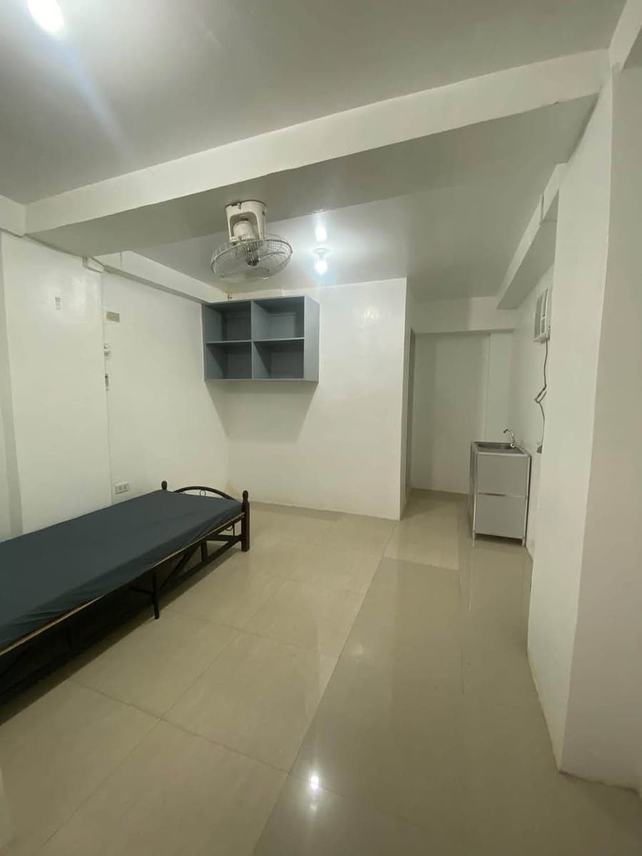 ROOM FOR RENT (GOOD FOR 1) - photo 1