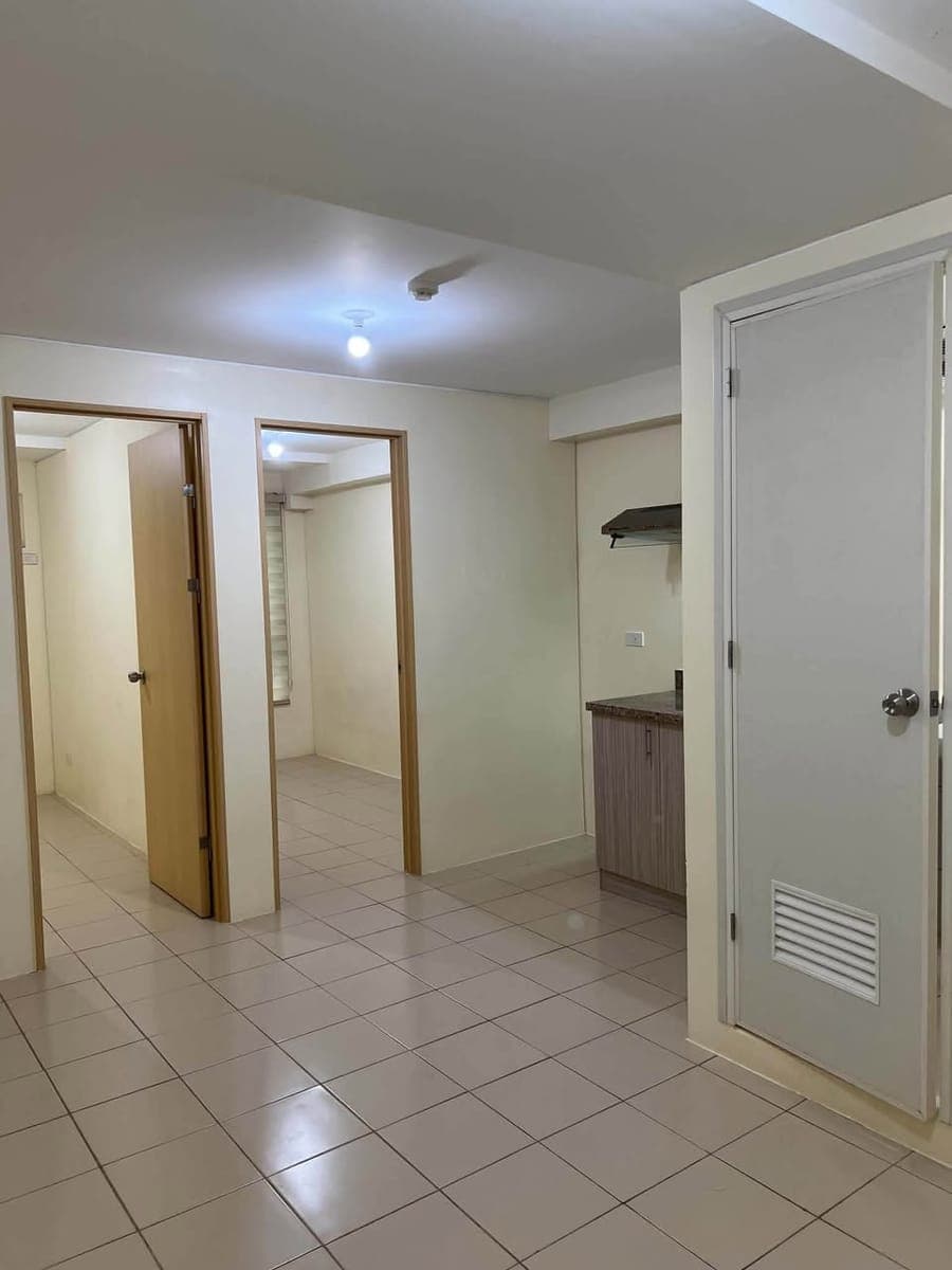 For Rent - photo 1