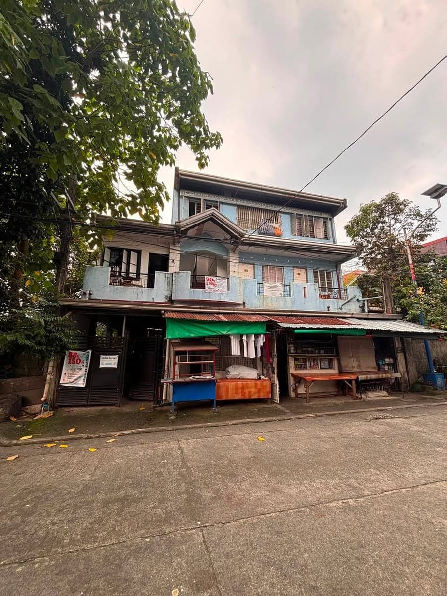 Apartment For Rent - photo 1