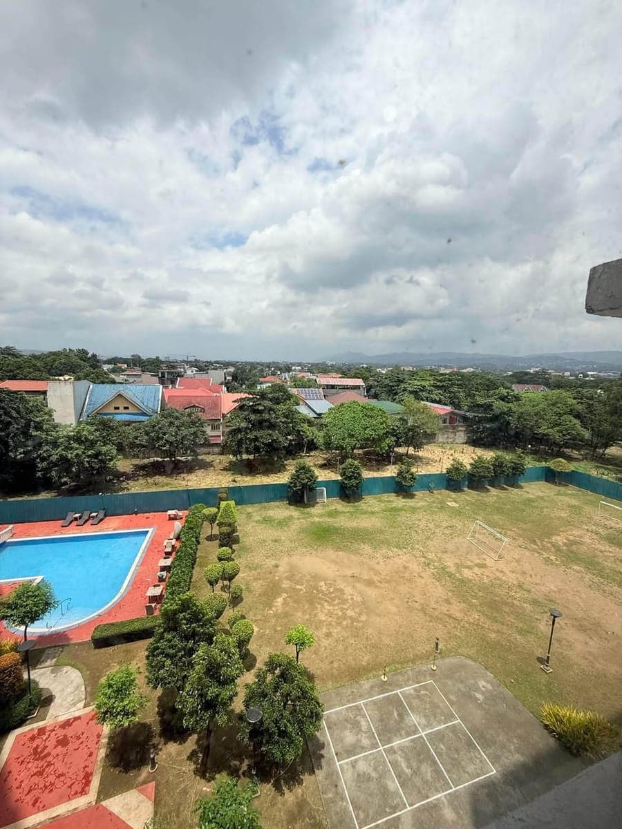 CONDO FOR RENT - photo 1