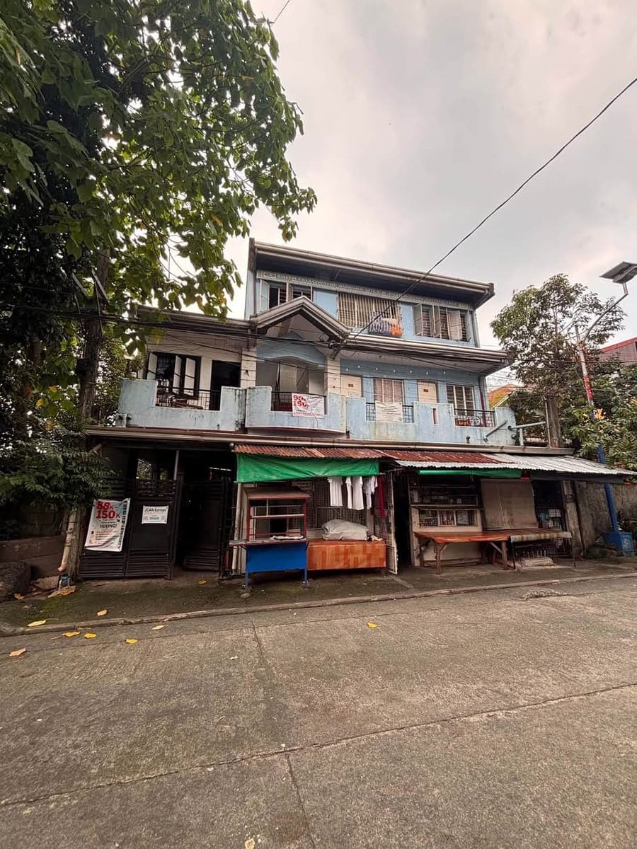 Apartment For Rent - photo 1