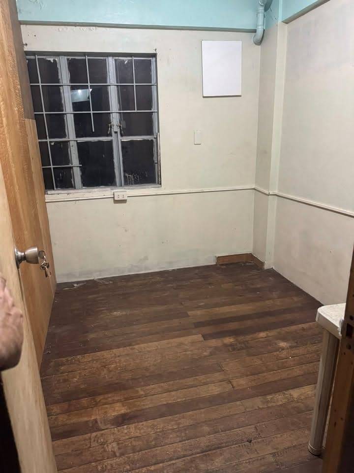 bed space for rent 4k monthly common cr at sink - photo 1
