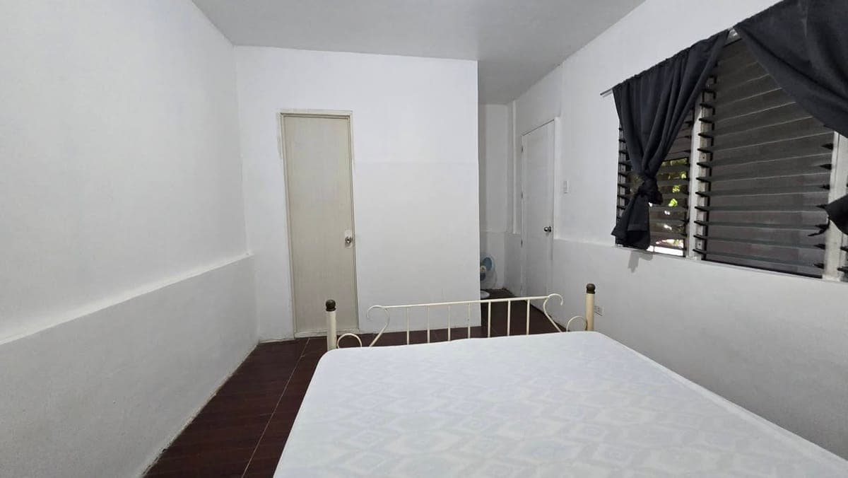 For Rent - photo 1