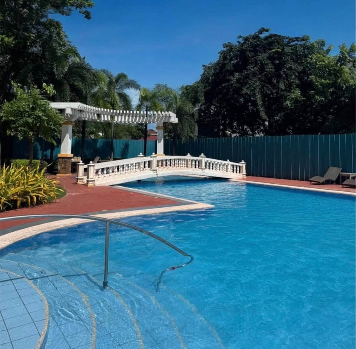 PTPA | FOR RENT: FURNISHED STUDIO CONDO | Tropicana Garden City, Marikina | Along Sumulong Highway |... - photo 1