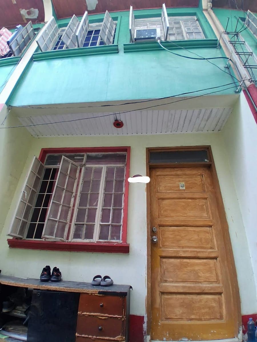 Male Bedspacer 3k monthly. 1 month advance 1 month deposit flood free barangka marikina location pwe... - photo 1