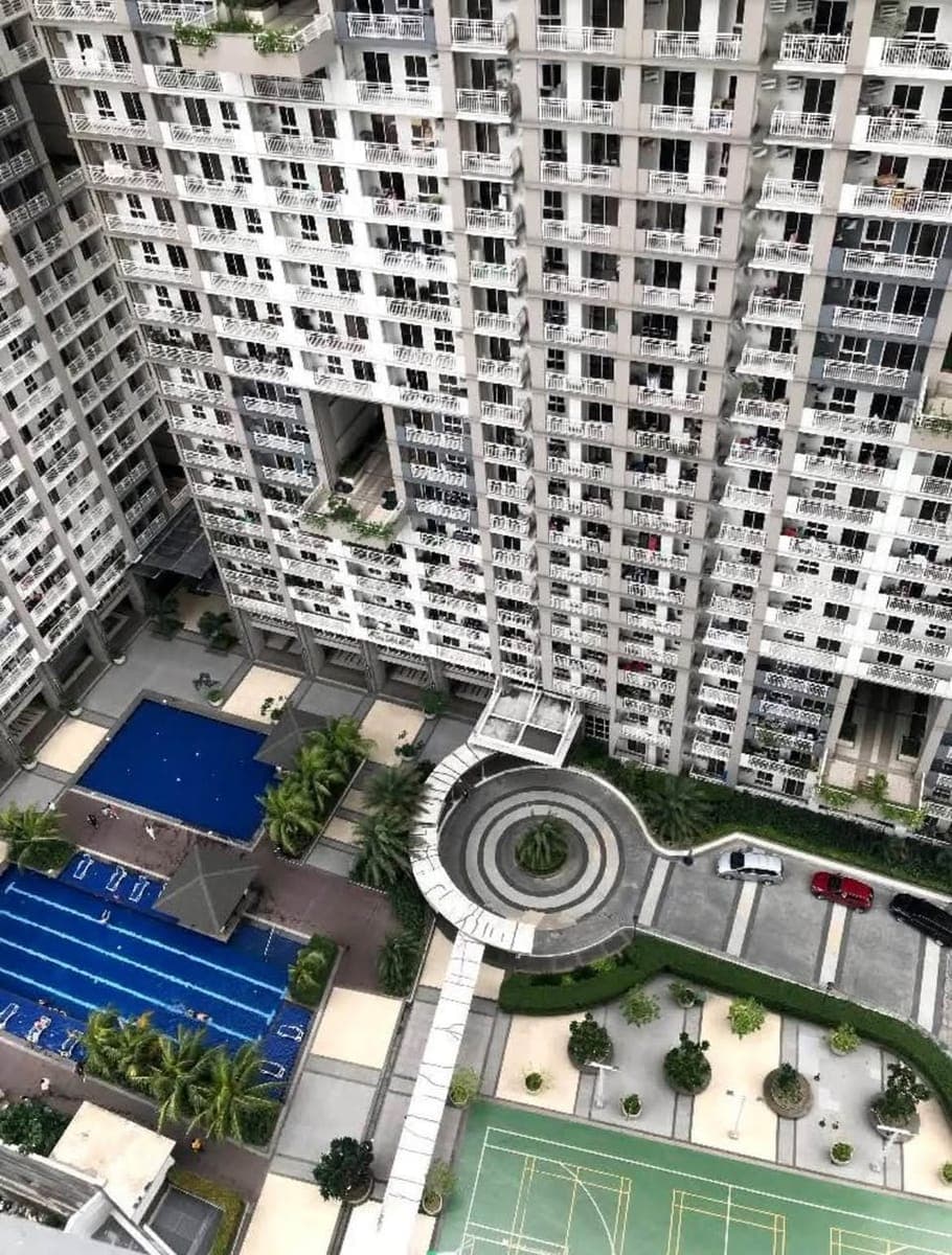 FOR RENT β LUMIERE RESIDENCES (NORTH TOWER) Atrium Level, 23rd Floor, - photo 1