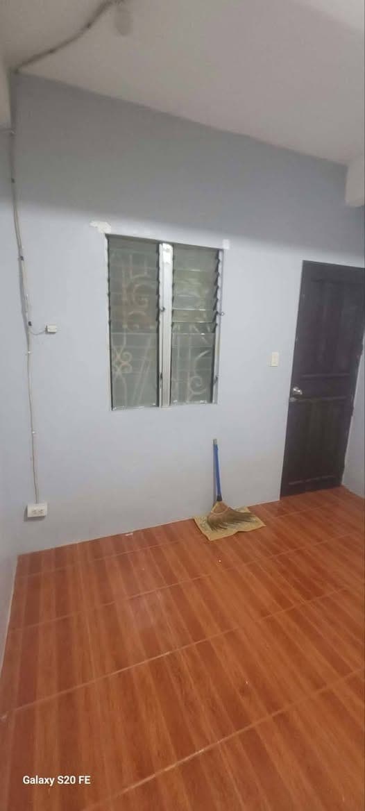 Room for Rent - photo 1