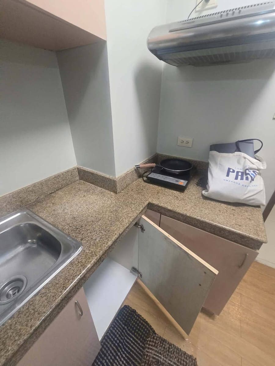 CONDO FOR RENT - photo 1