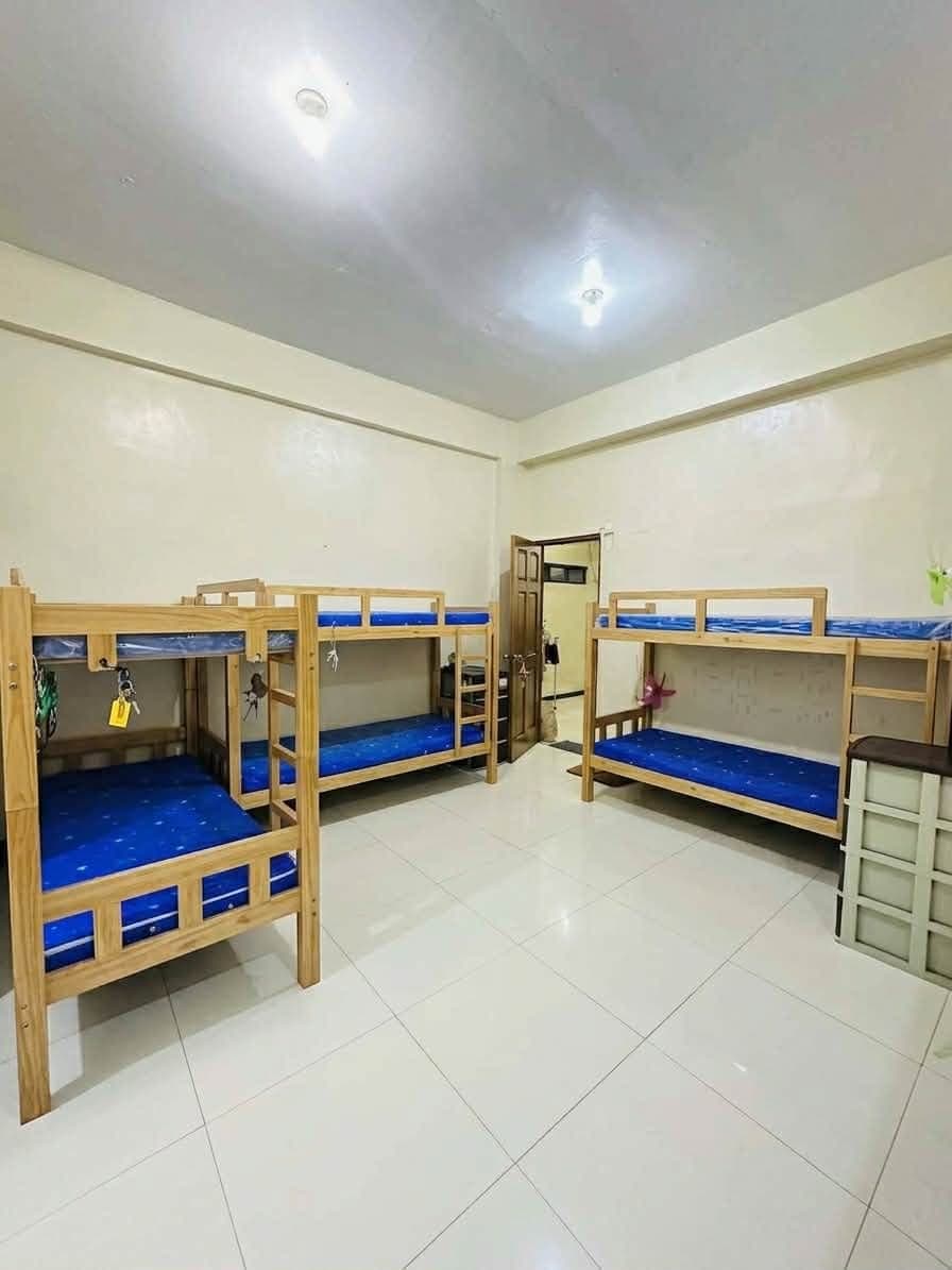 2,999 only!! Air-CONDITIONED MALE BEDSPACE AVAILABLE โผ๏ธ BACLARAN AREA - photo 1