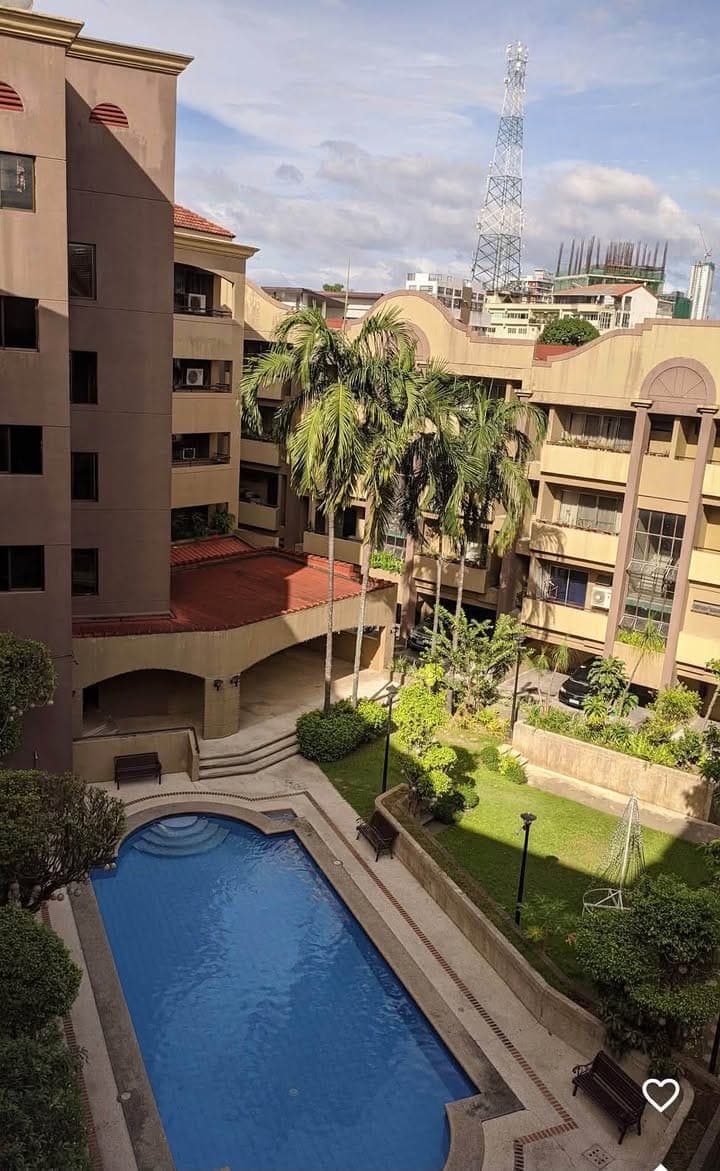 🏡 FOR RENT | CLASSICA MANOR - photo 1