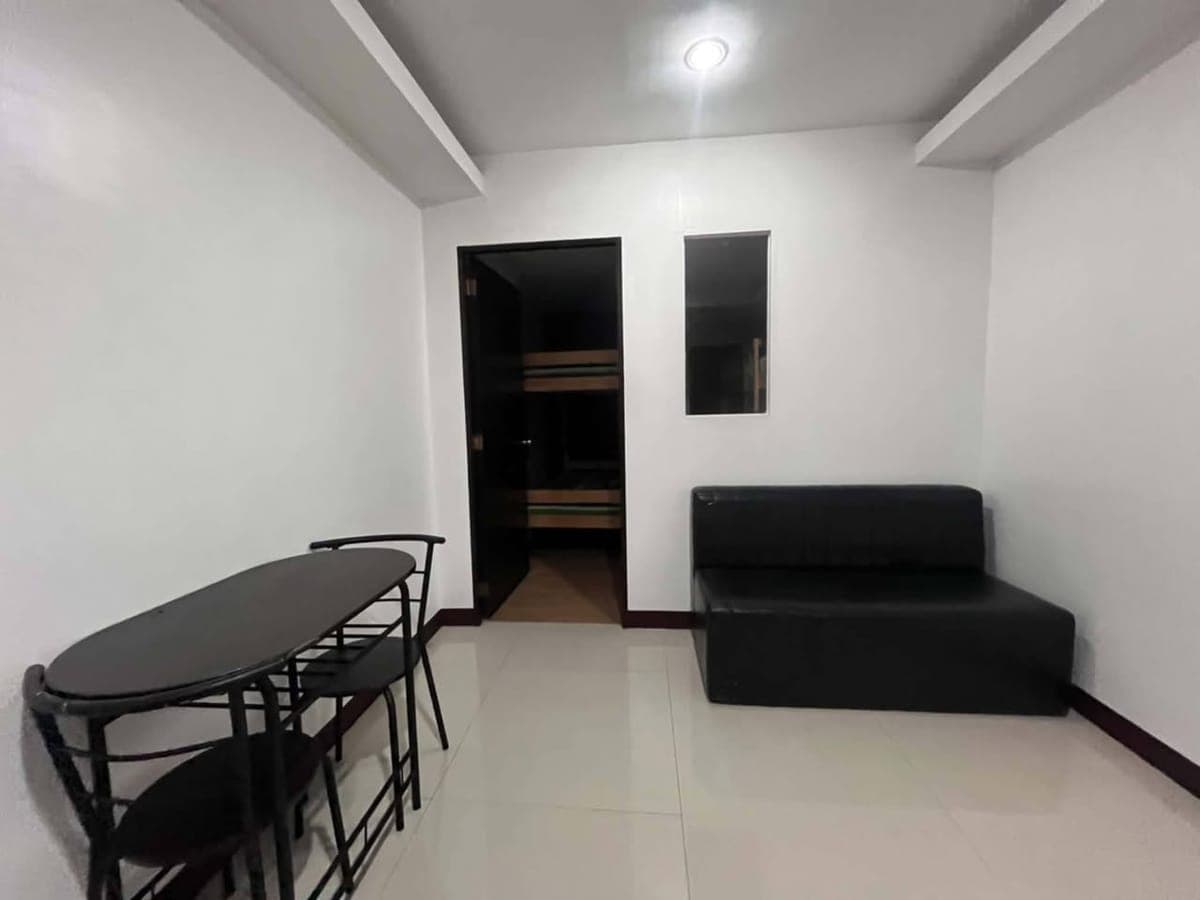 18k/mo. 1+1 Bayport West NAIA GardenResidences, Pasay/1BR/ 28sqm/4pax/11 flr/PMme - photo 1