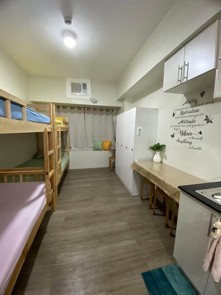 FOR RENT 878 ESPANA - photo 1