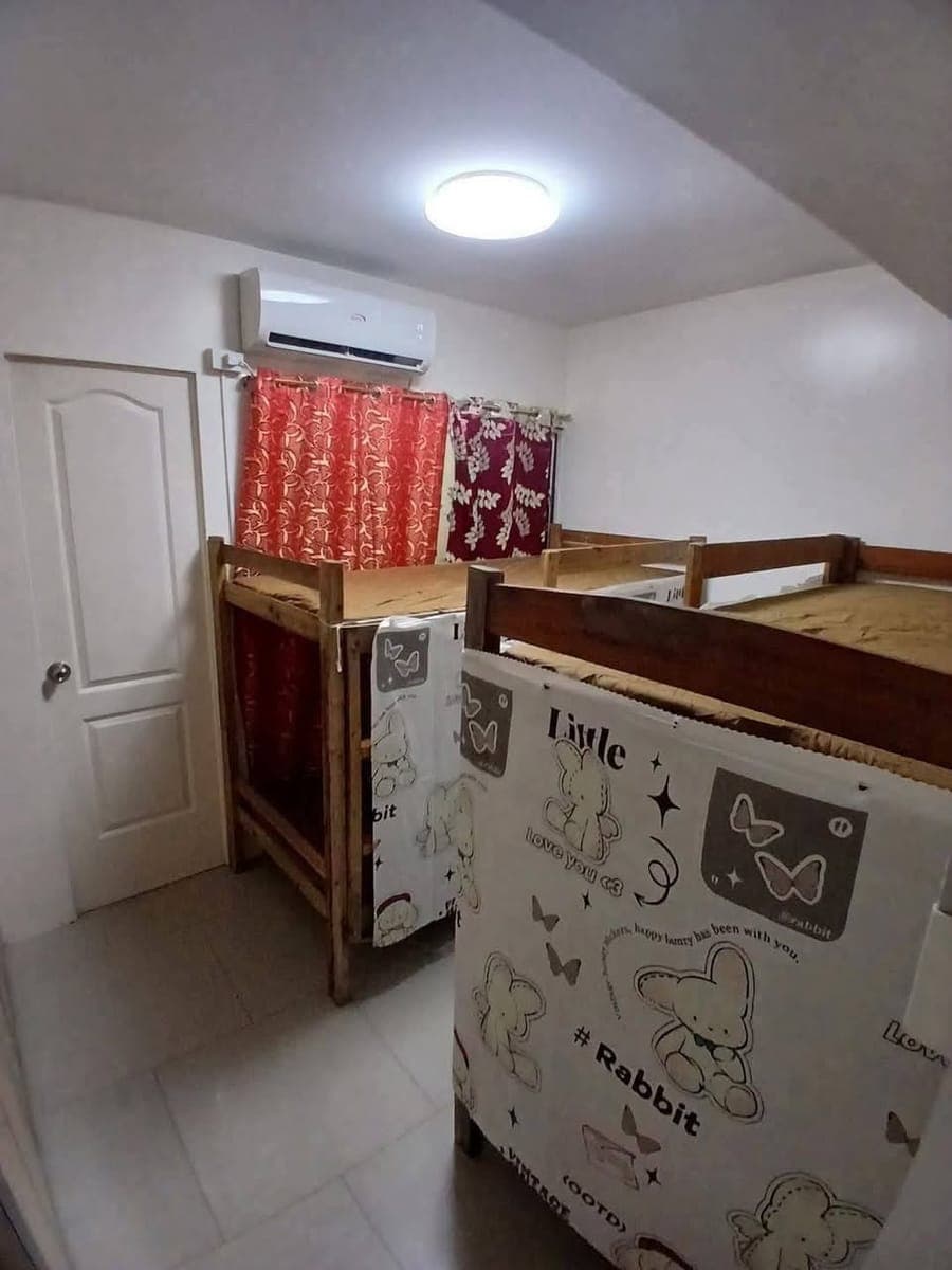 🛏️MALE & FEMALE BEDSPACE 🛏️ - photo 1