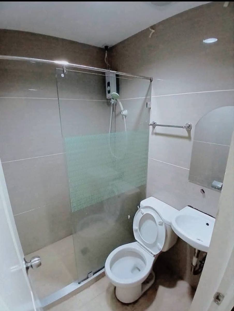 🛏️MALE & FEMALE BEDSPACE 🛏️ - photo 1