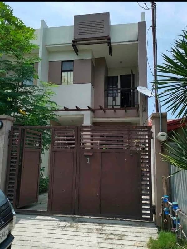 SEMI Furnished Townhouse for RentβΌοΈ - photo 1