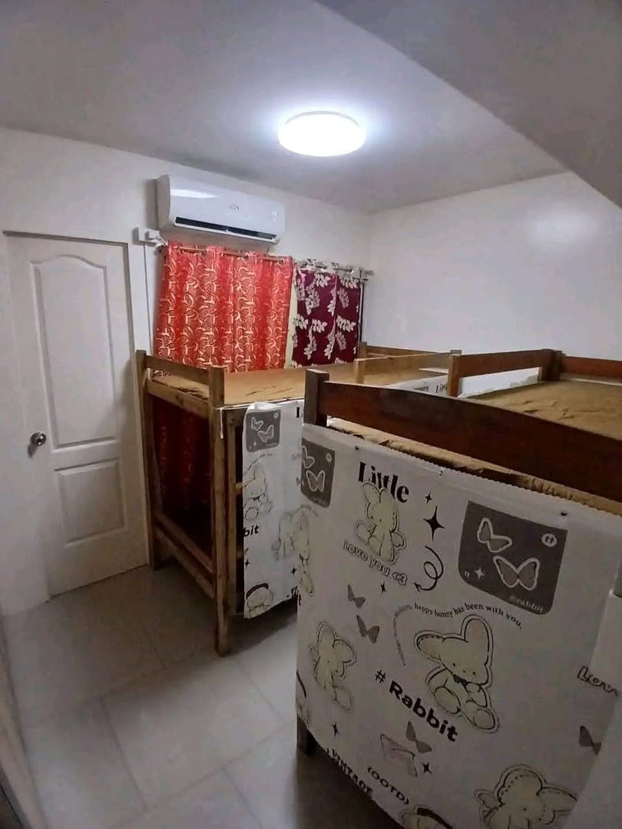 ‼️MALE BEDSPACE ‼️ - photo 1