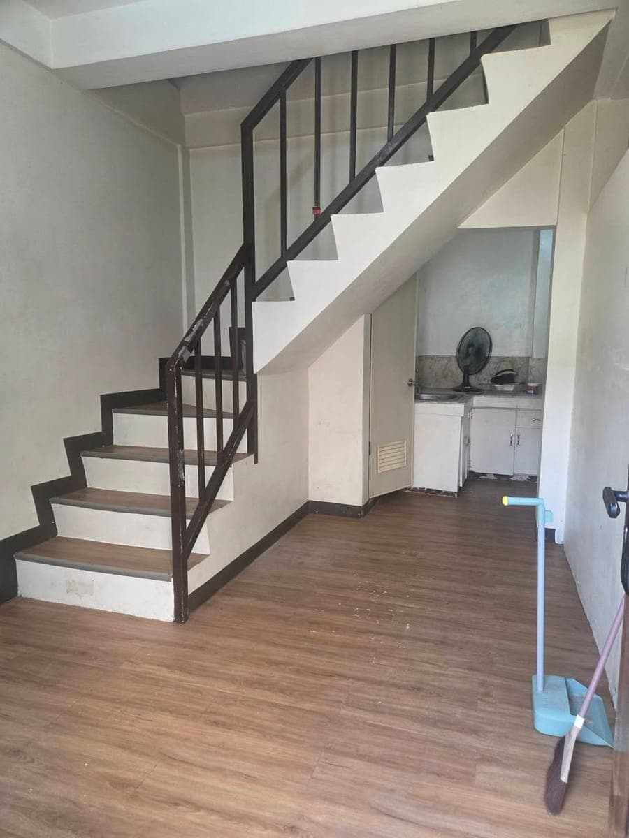 House for rent 1 br with own electric and water meter. 16k per month. - photo 1