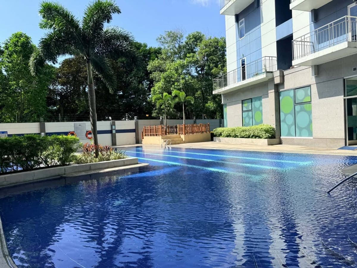 **TRION TOWER 1 | 1BR FULLY FURNISHED CONDO FOR RENT | BGC** - photo 1