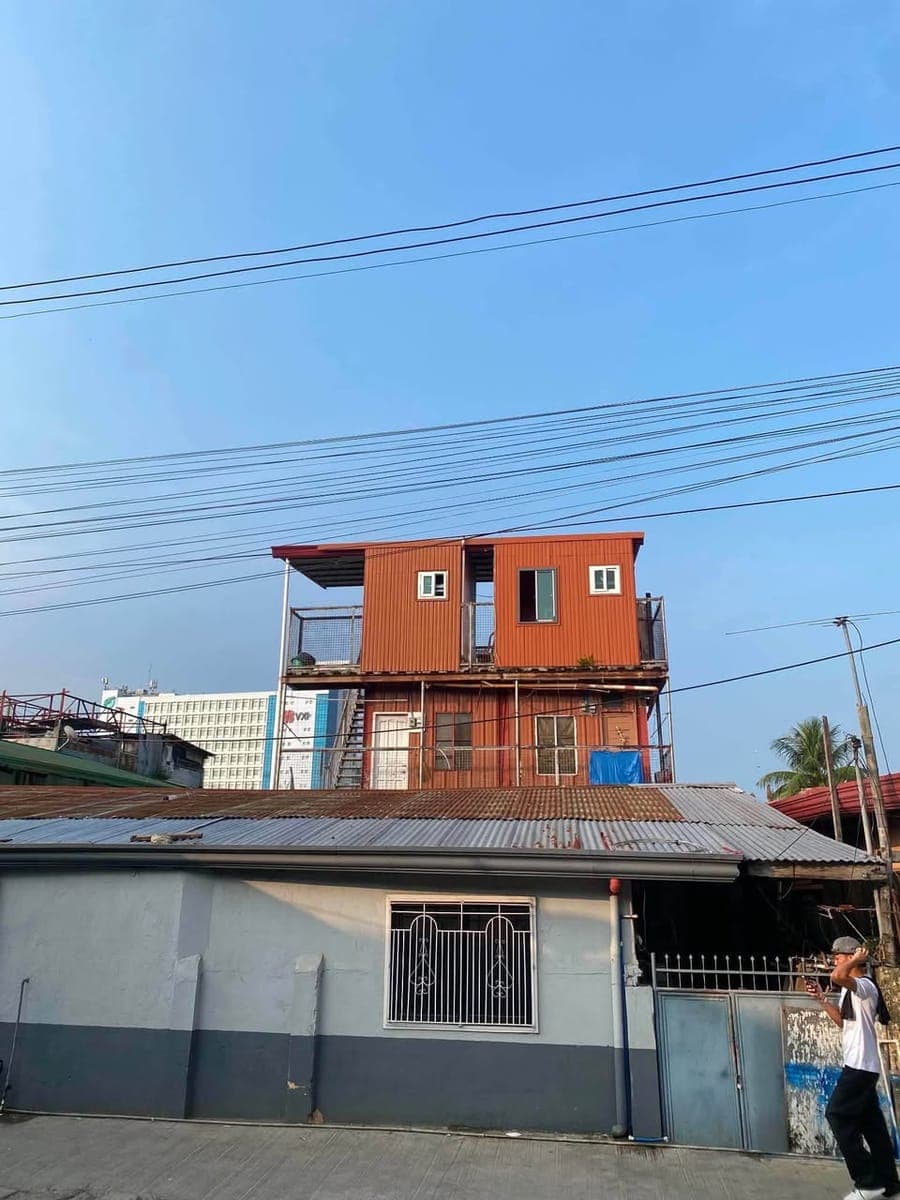 ROOM FOR RENT:4000 PER MONTH ROOFTOP DOWTOWN - photo 1