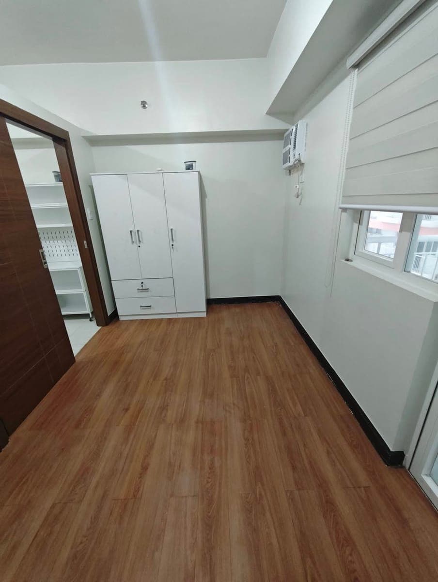 1 BR Condo for Rent in Quantum Residences in Taft, Manila! - photo 1