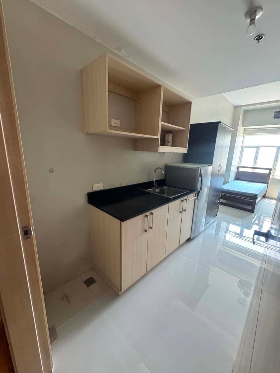 **FOR RENT: VISTA TAFT RESIDENCES – STUDIO UNIT** - photo 1